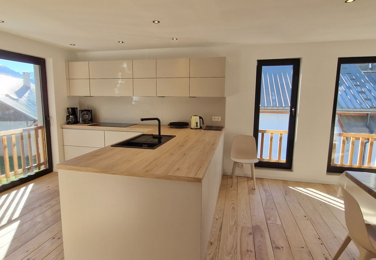 Maison à Saint-Chaffrey - Maison 10 personnes, Saint-Chaffrey