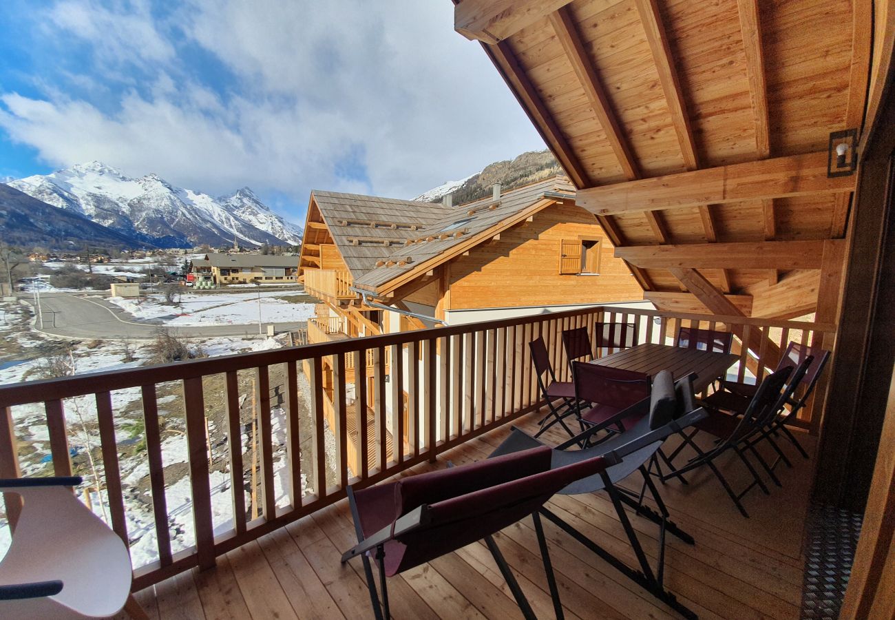 Appartement à Le Monêtier-les-Bains - T4 neuf pour 8 personnes
