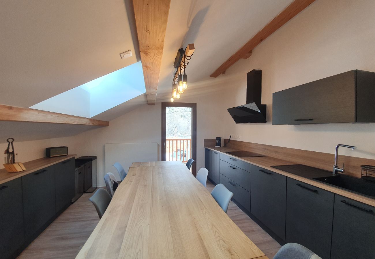 Appartement à Le Monêtier-les-Bains - T4 neuf pour 8 personnes