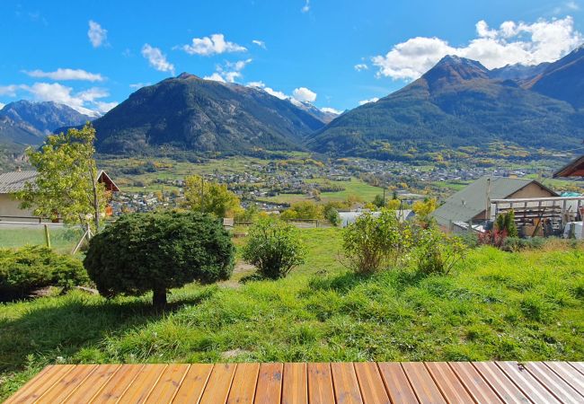 Maison à Puy-Saint-Pierre - Spacieuse maison pour 10 personnes. Maison à Puy-Saint-Pierre - Spacieuse maison pour 10 personnes.
