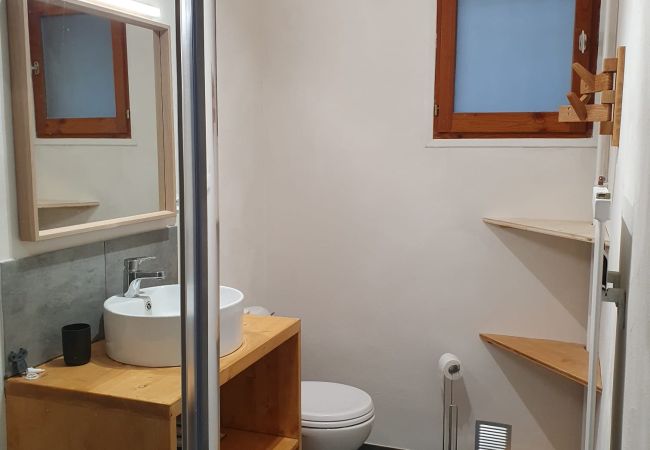 Maison à Puy-Saint-Pierre - Spacieuse maison pour 10 personnes. Maison à Puy-Saint-Pierre - Spacieuse maison pour 10 personnes.