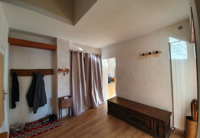 Maison à Puy-Saint-Pierre - Spacieuse maison pour 10 personnes. Maison à Puy-Saint-Pierre - Spacieuse maison pour 10 personnes.