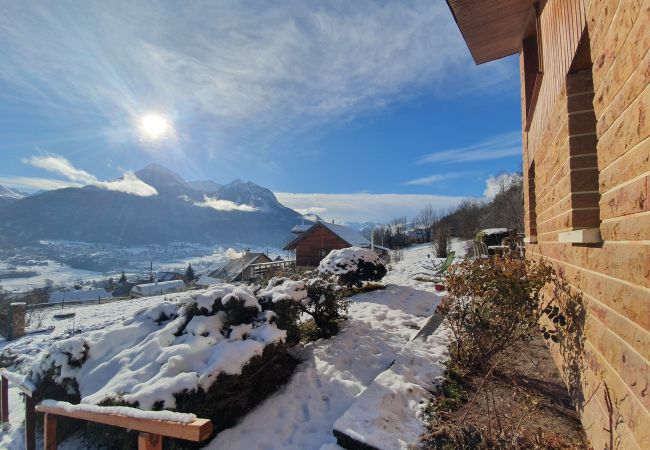 Maison à Puy-Saint-Pierre - Spacieuse maison pour 10 personnes. Maison à Puy-Saint-Pierre - Spacieuse maison pour 10 personnes.