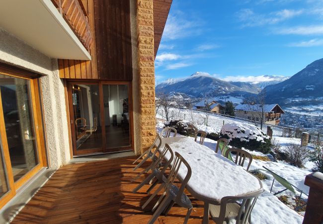 Maison à Puy-Saint-Pierre - Spacieuse maison pour 10 personnes. Maison à Puy-Saint-Pierre - Spacieuse maison pour 10 personnes.