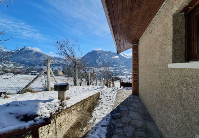 Maison à Puy-Saint-Pierre - Spacieuse maison pour 10 personnes. Maison à Puy-Saint-Pierre - Spacieuse maison pour 10 personnes.