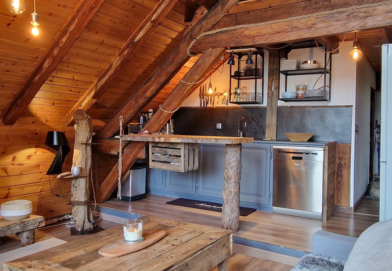 Appartement à Le Monêtier-les-Bains - Coquet T2 mezzanine en duplex au cachet montagne