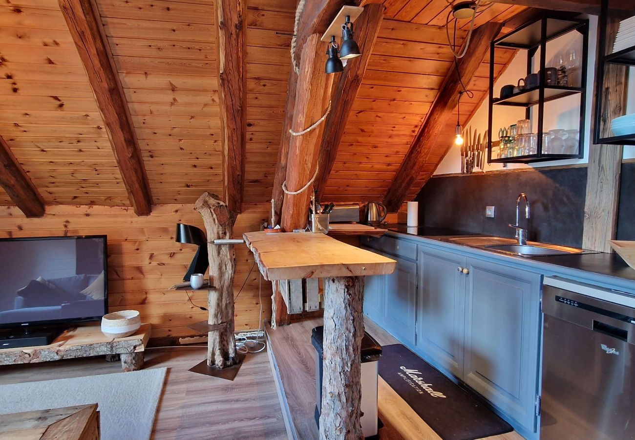 Appartement à Le Monêtier-les-Bains - Coquet T2 mezzanine en duplex au cachet montagne