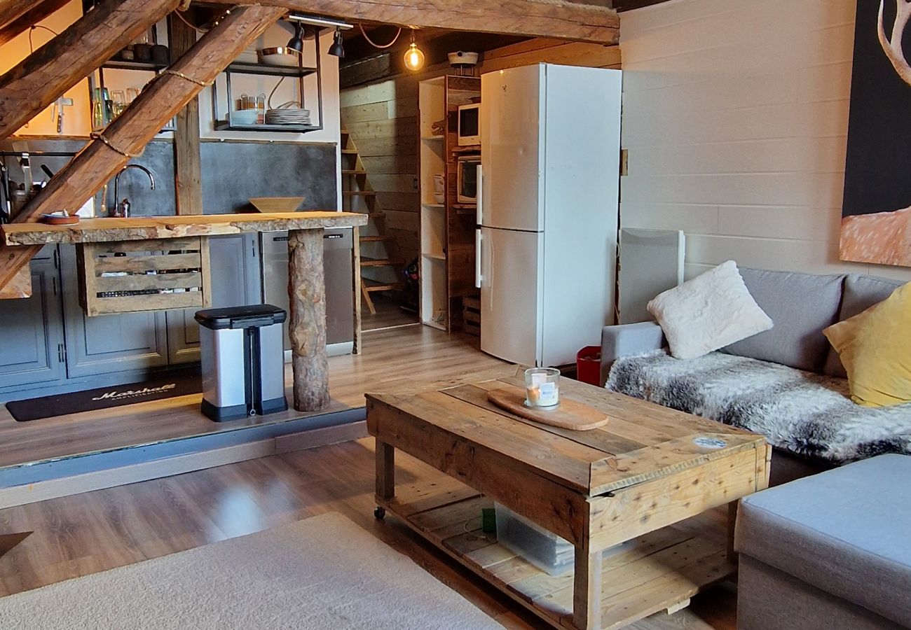 Appartement à Le Monêtier-les-Bains - Coquet T2 mezzanine en duplex au cachet montagne