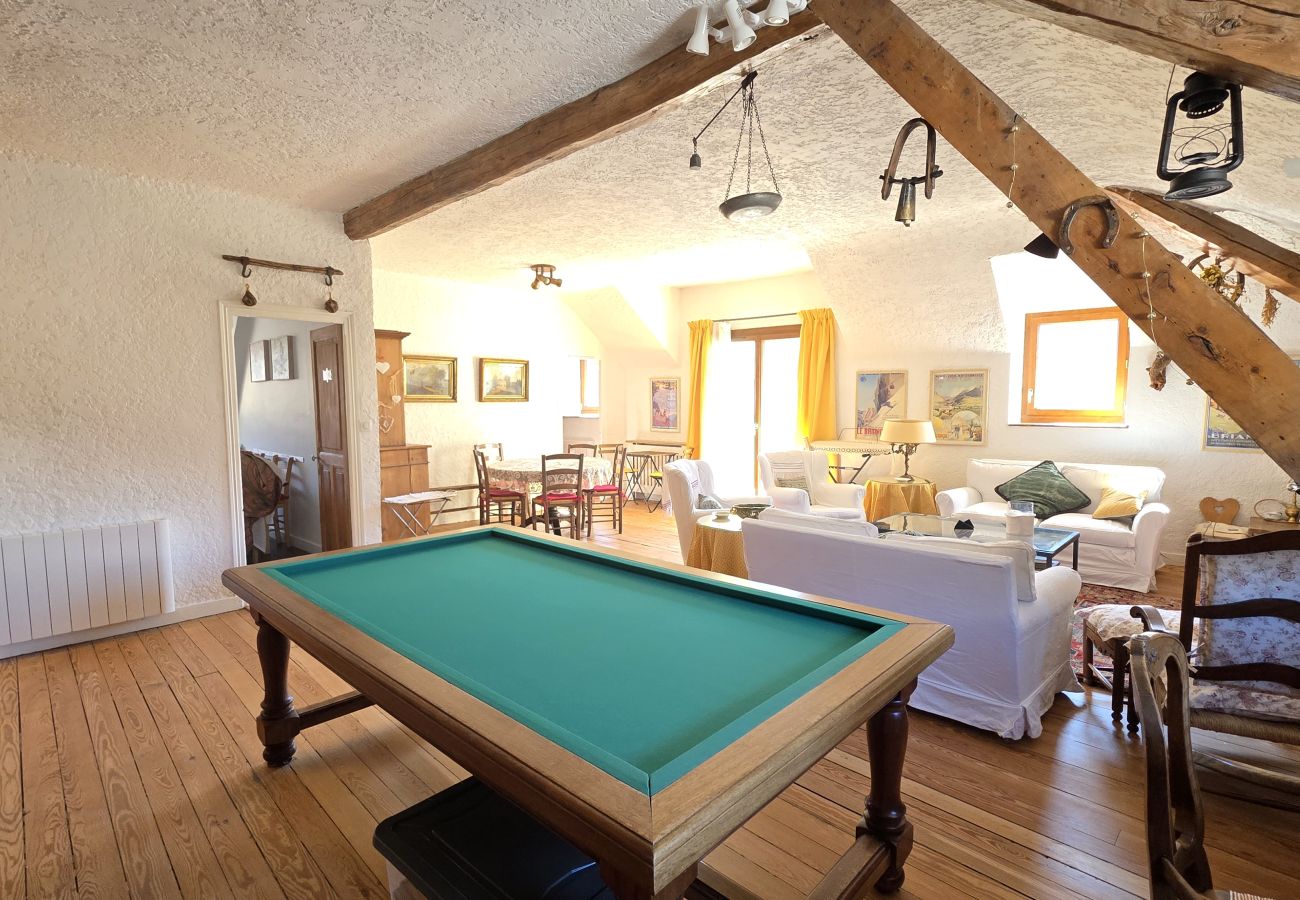 Appartement à Briançon - Charmant T3 en centre ville