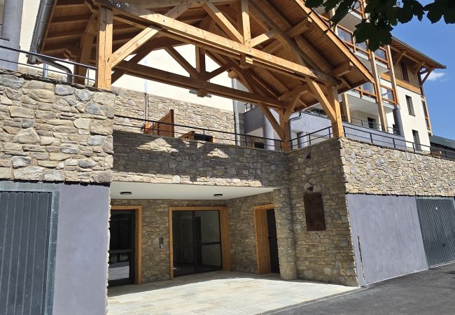 Appartement à Briançon - T3 NEUF à 150m des remontées Appartement à Briançon - T3 NEUF à 150m des remontées