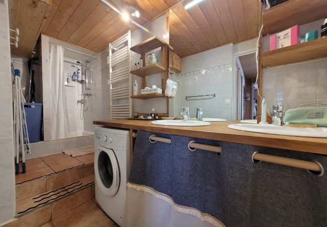 Appartement à La Salle-les-Alpes - T5- 10pers-à deux pas des remontées Appartement à La Salle-les-Alpes - T5- 10pers-à deux pas des remontées