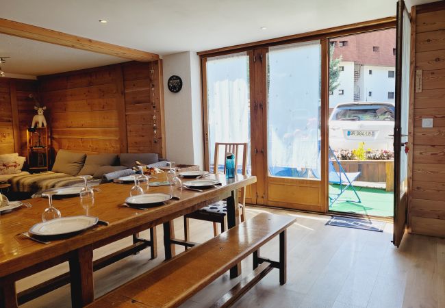 Appartement à La Salle-les-Alpes - T5- 10pers-à deux pas des remontées Appartement à La Salle-les-Alpes - T5- 10pers-à deux pas des remontées
