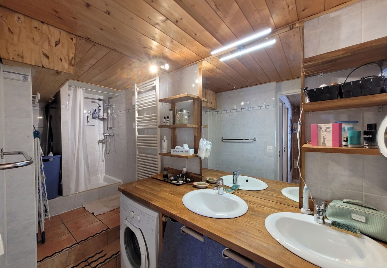 Appartement à La Salle-les-Alpes - T5- 10pers-à deux pas des remontées