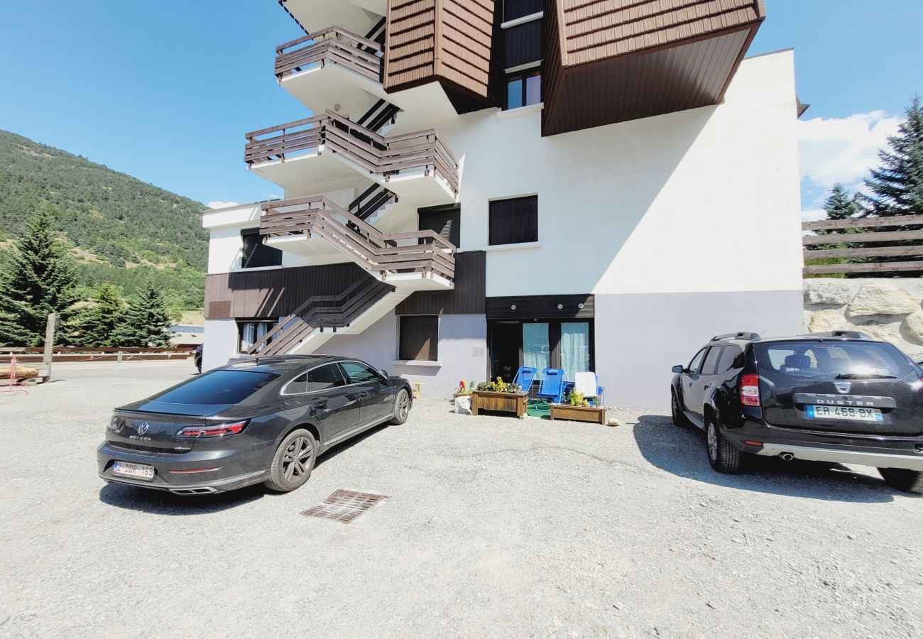 Appartement à La Salle-les-Alpes - T5- 10pers-à deux pas des remontées