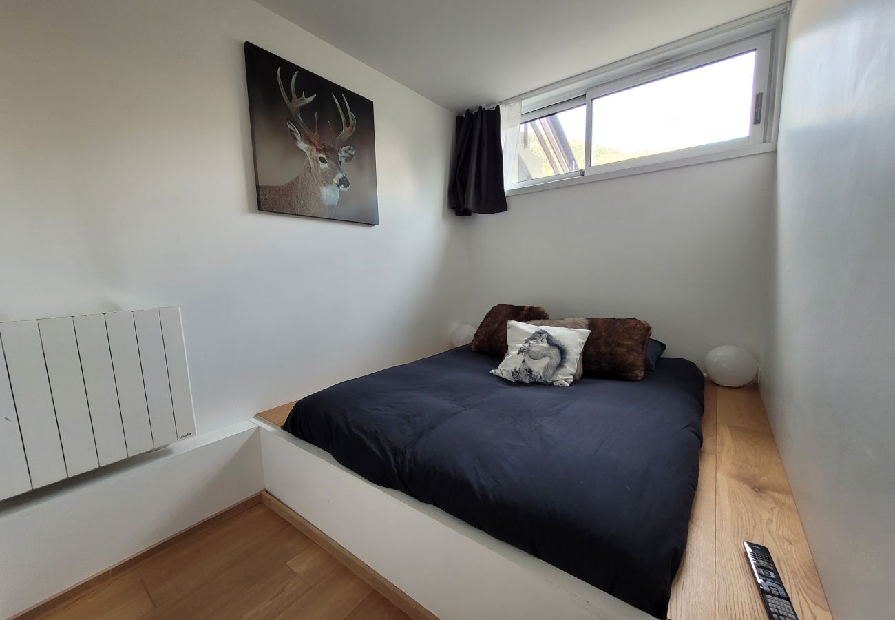 Appartement à La Salle-les-Alpes -  T2+coin montagne 4 personnes pied pistes Villeneuve Aravet