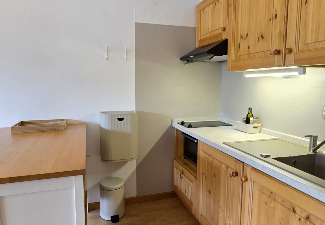 Appartement à Briançon -  Échappée poétique face aux cîmes de Briançon - 2-3 personnes 